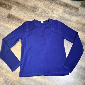 Fabletics Long Sleeved Activewear Mesh Top Size Large